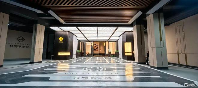 市沸腾！超强黑马直接“封神”凯发K8旗舰厅央行重磅宣布楼(图4)